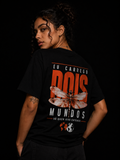 Camiseta - "Eu Carrego Dois Mundos" | 100% Algodão